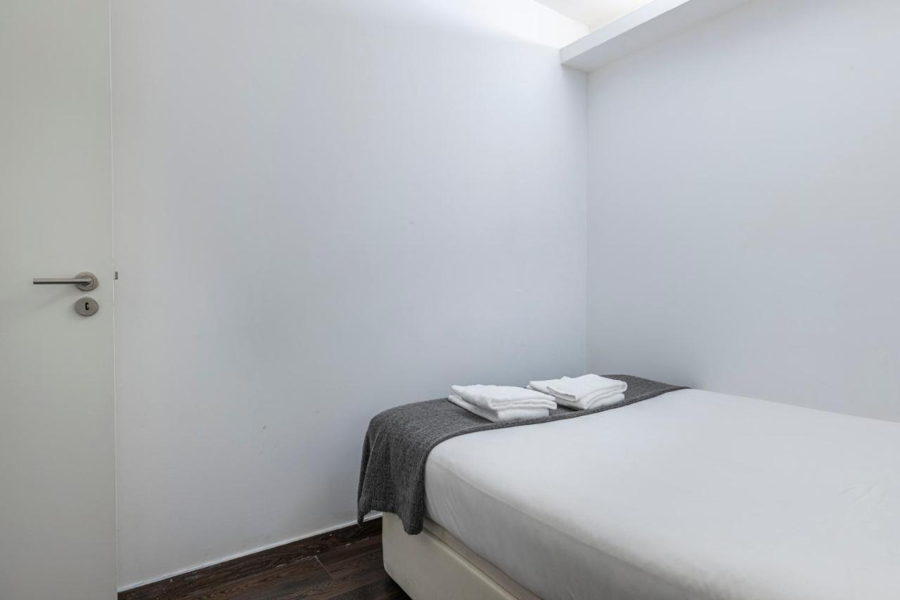 Alfama'S Heart Apartment By Lovelystay Lisboa Exterior foto